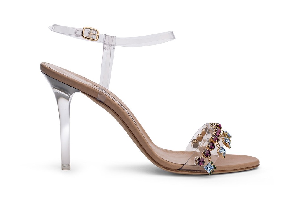 rihanna-manolo-blahnik-so-stoned-collection-1