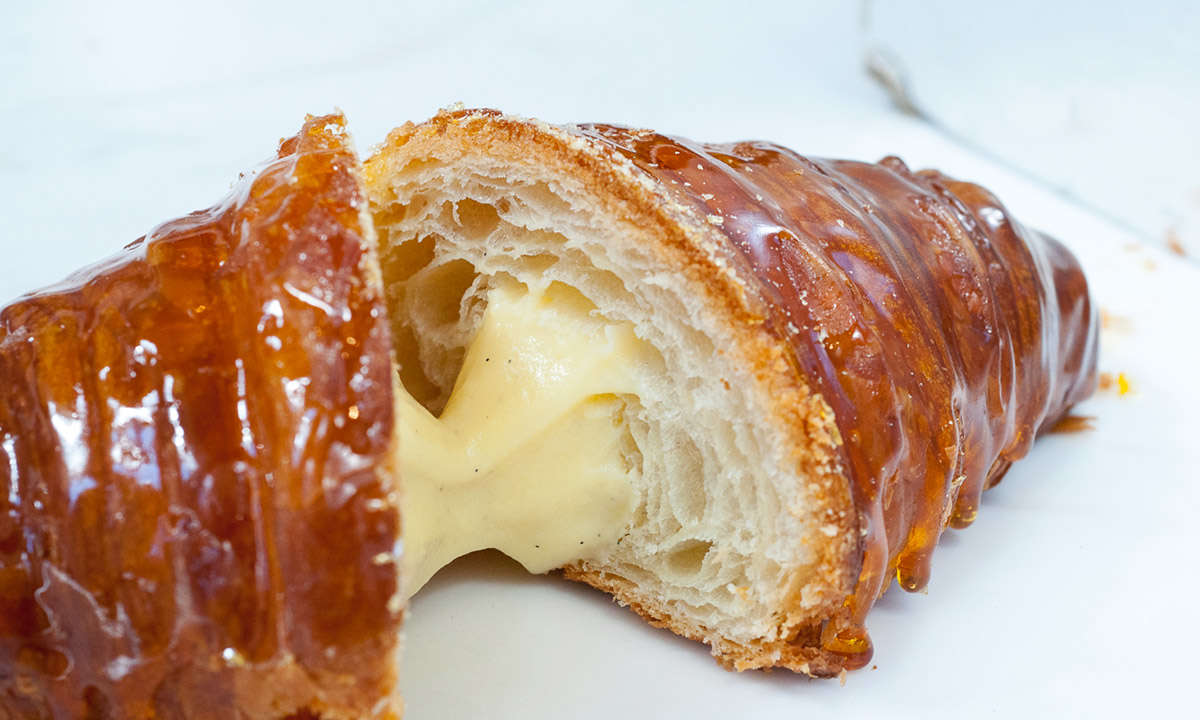 filled-croissant-3