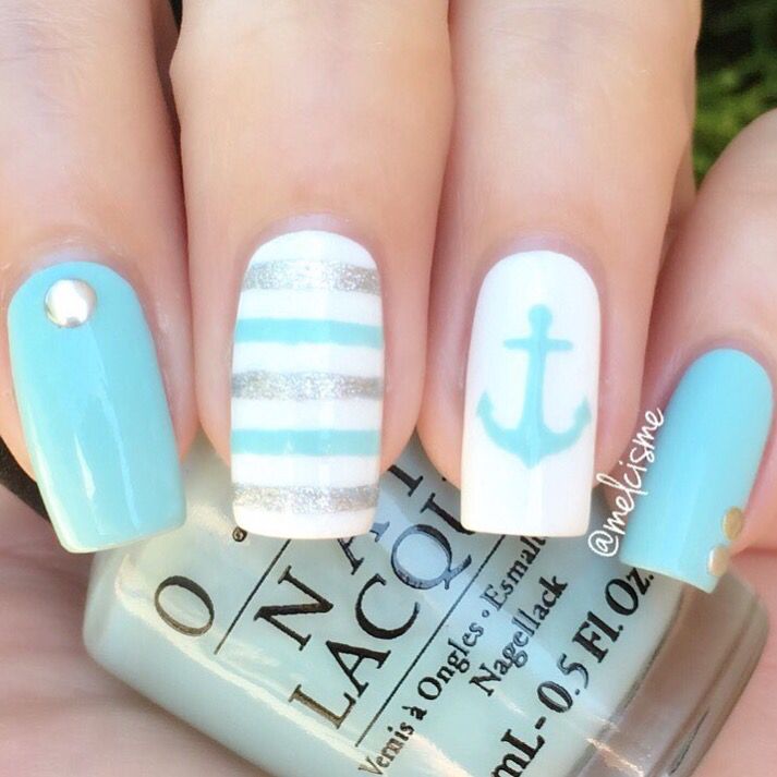 nails-glitter-anchor