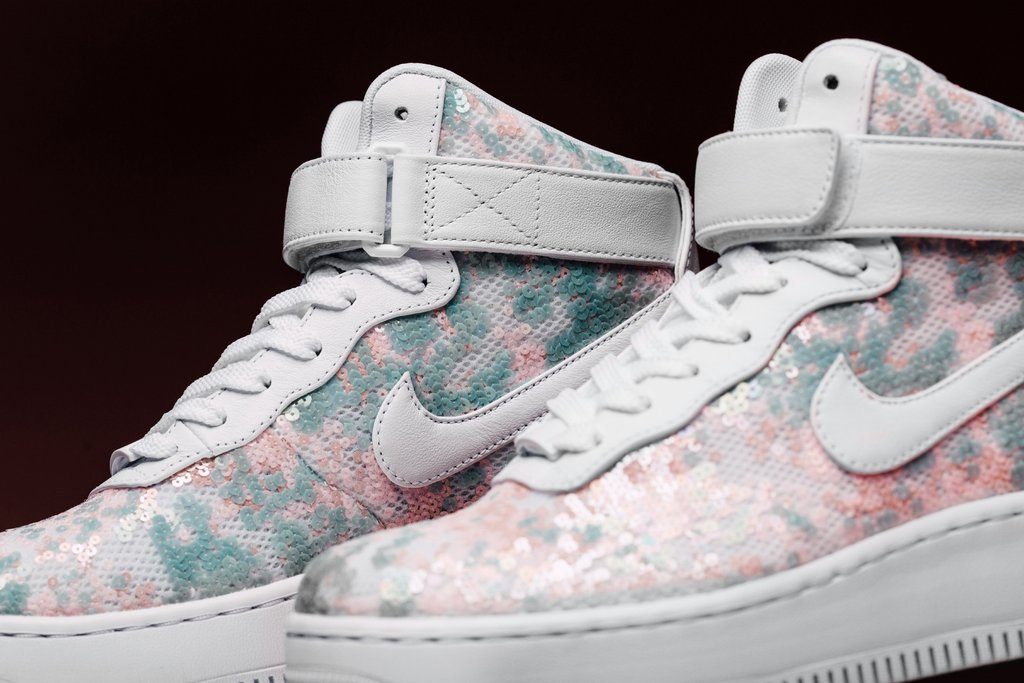 nike_womens_air_force_1_upstep_white_june_23_2017-4_3721d0e8-ee27-40e8-b7fc-e11cc6b8e246_1024x1024