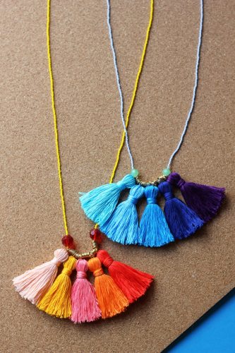 diy-tassel-necklace-18