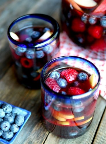 Red-White-and-Blue-Sangria-from-Noble-Pig-Blog