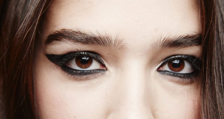 ολόισιο eyeliner