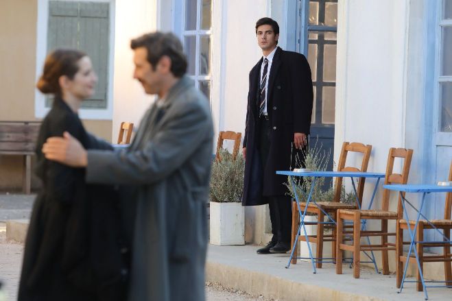 Άγριες Μέλισσες επεισόδια 110 113