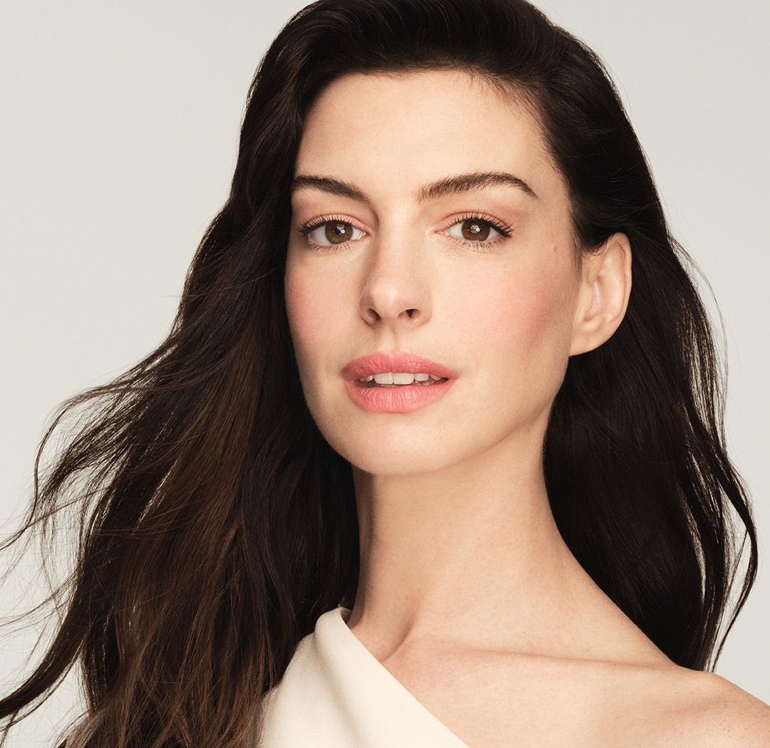 Anne Hathaway