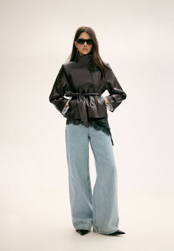 Oversized mood on